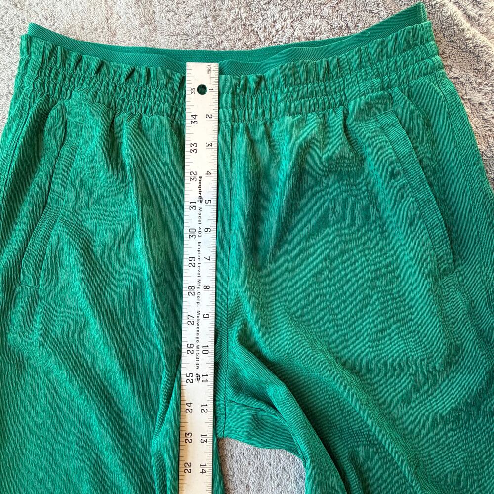 Athleta Echo Wide Crop Pant Size 8 High Waisted Elastic Breathable Athleisure - Picture 7 of 9